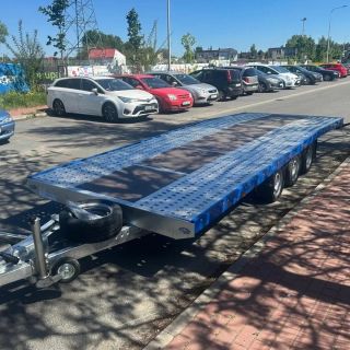 Představujeme Niewiadów Jupiter NB 6 – Přepravník vozidel s nosností až 3 500 kg! 💪 Tento špičkový přepravník je ideální...